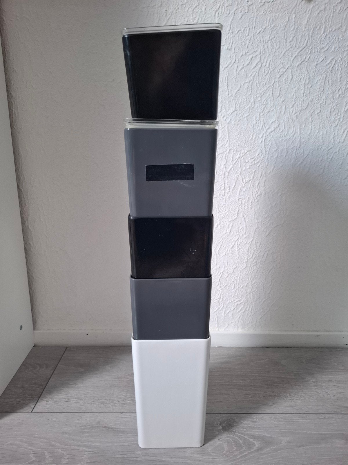 Set van 5 voorraadpotten - grijs, wit en zwart, Gebruikt, Kunststof, Ophalen of Verzenden, Voorraadpot