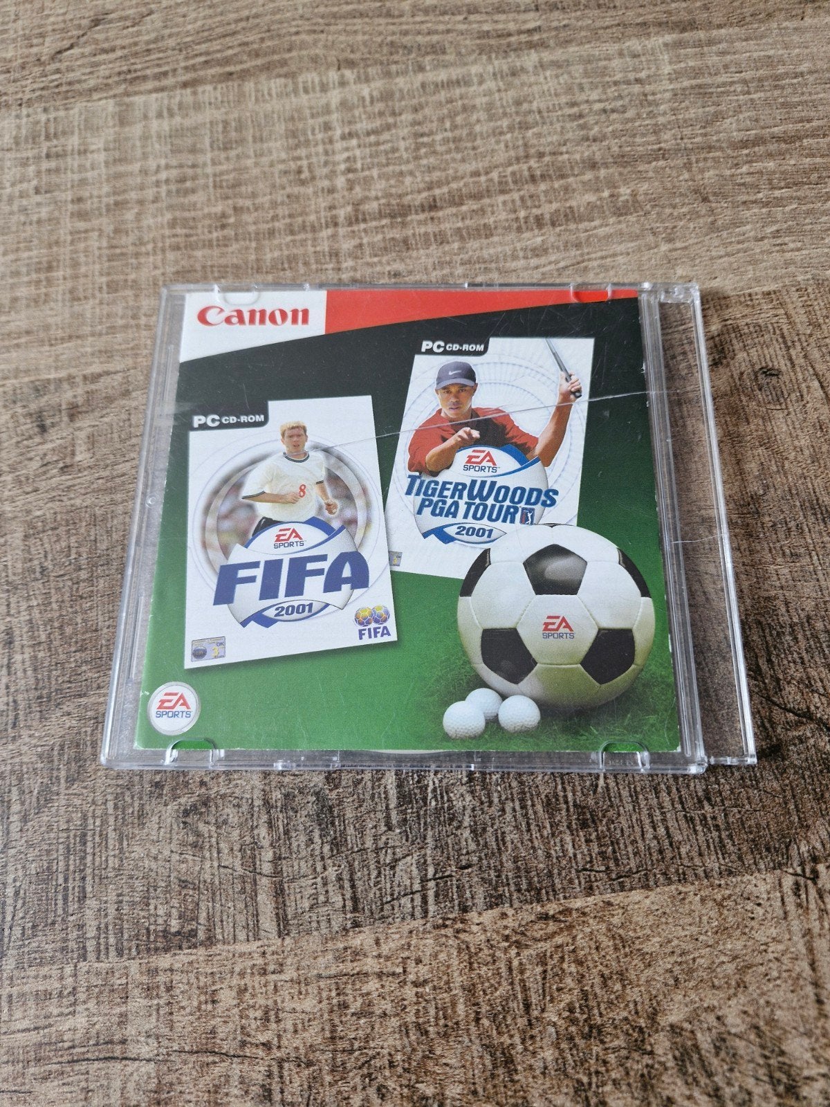 FIFA 2001 & Tiger Woods PGA Tour 2001 PC CD-ROM, Ophalen of Verzenden, Zo goed als nieuw