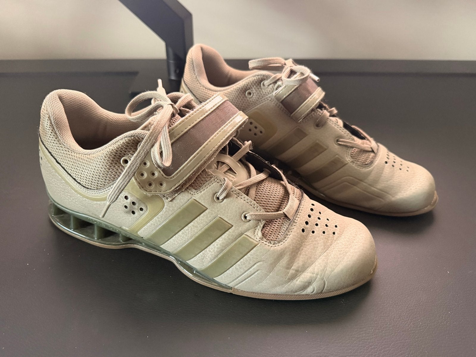 Adidas Adipower Gewichthefschoenen Groen Cargo, Ophalen of Verzenden, Zo goed als nieuw