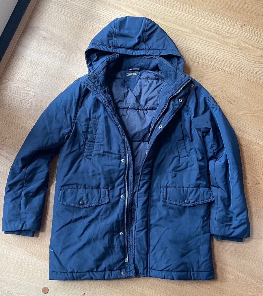 Tommy Hilfiger jongens winterjas  - 164 Donkerblauw, Kinderen en Baby's, Kinderkleding | Maat 164, Gebruikt, Ophalen of Verzenden