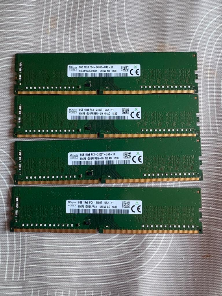 8gb 1rx8 pc4 ddr4 2400t prijs per stuk, Gebruikt, DDR4, 8 GB, Ophalen of Verzenden