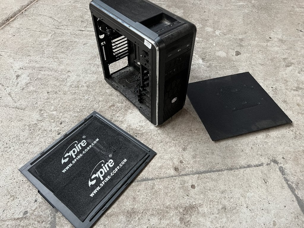Spire computerkast voor gamers, Computers en Software, Ophalen, Gebruikt