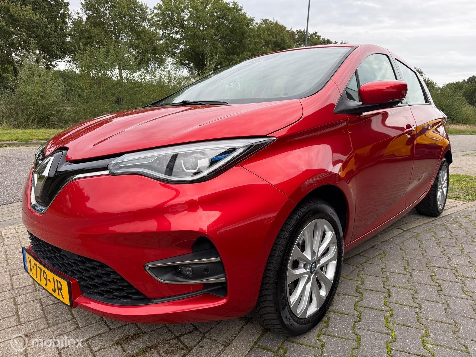 Renault Zoe R135 Intens 52 kWh accu huur, Auto's, 136 pk, Gebruikt, 385 km, ZOE