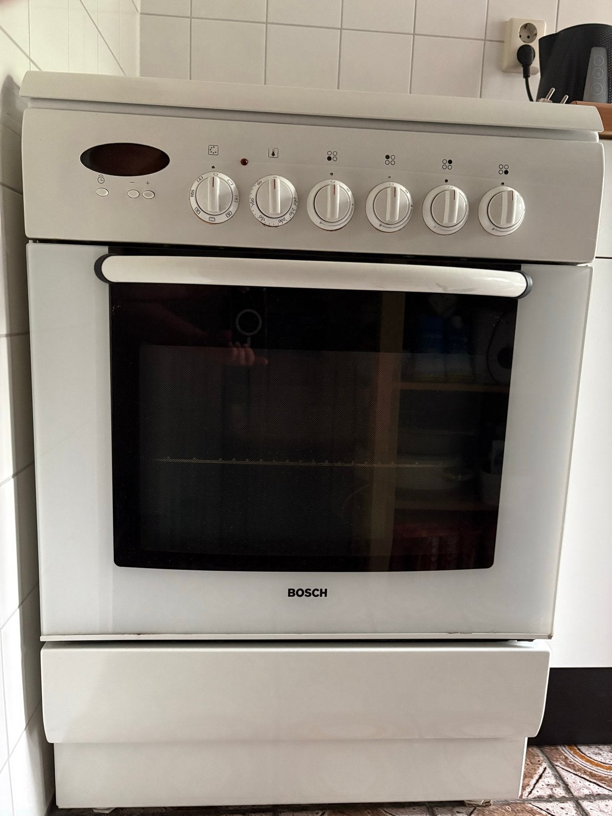 Bosch Vrijstaand Gasfornuis met Oven - Wit, Ophalen, Gebruikt, 4 kookzones, Gas