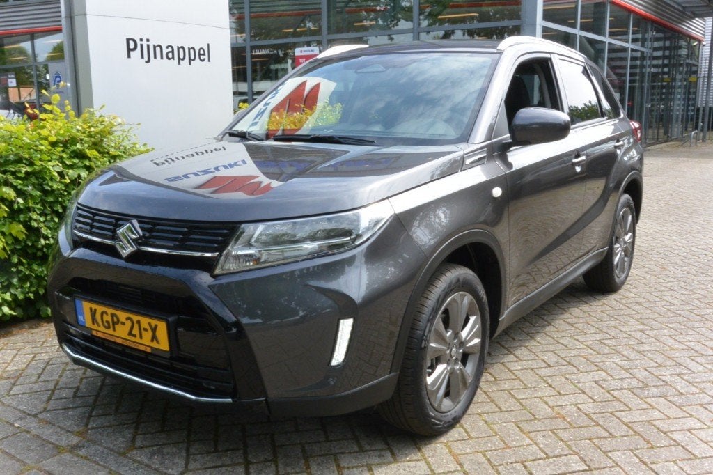 Suzuki VITARA 1.4 Select Smart Hybrid - 1500 kg Trekkracht, Voorwielaandrijving, Gebruikt, 4 cilinders, Met garantie (alle)