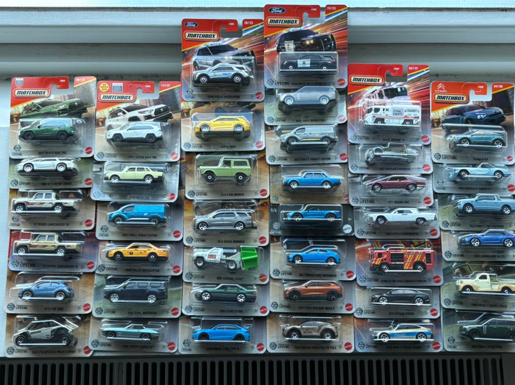 Matchbox partij 1:64 Ford Volvo Fiat Lexus Dodge, Ophalen of Verzenden, Zo goed als nieuw, Auto
