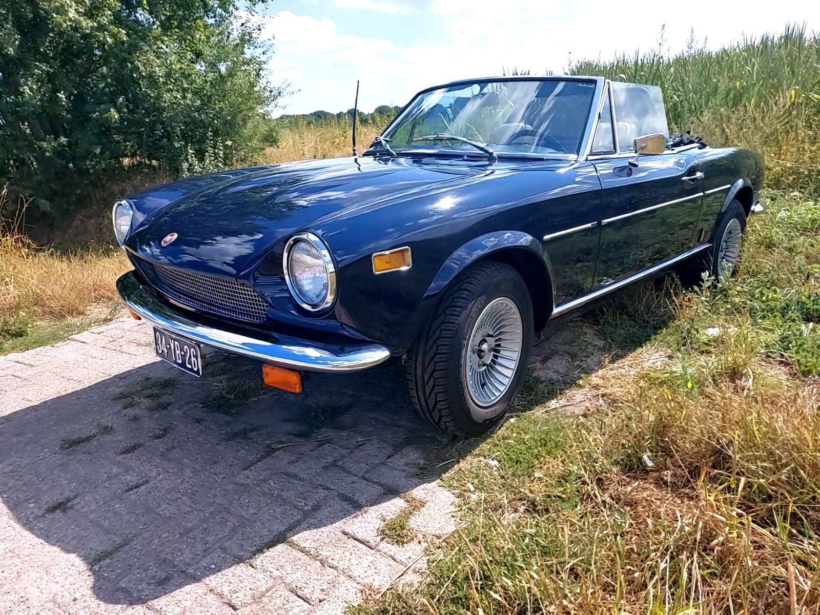 Fiat 124 1.8 Sport Spider US 1975 Blauw, Achterwielaandrijving, Open dak, Beige, Cabriolet