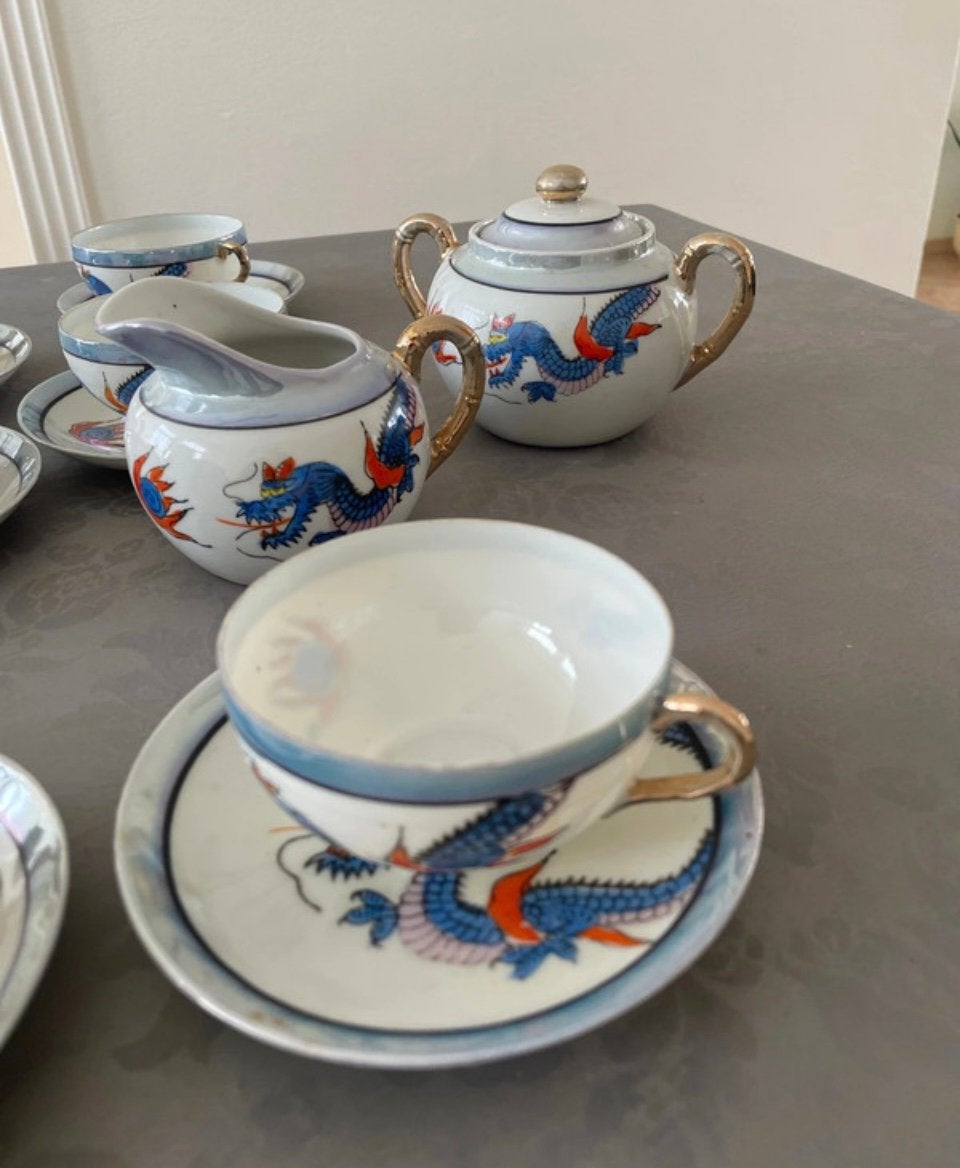 Servies dragon ware eierporselein, Ophalen of Verzenden