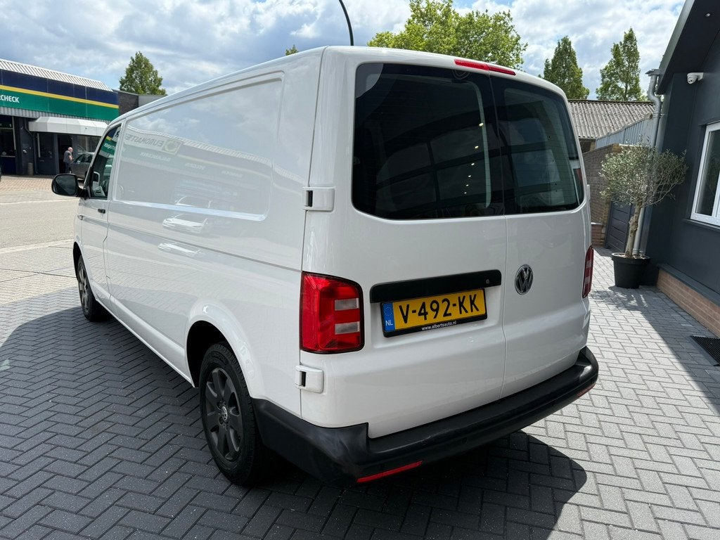 Volkswagen Transporter 2.0 TDI L2H1 | CRUISE | AIRCO | APK |, Voorwielaandrijving, Stof, Gebruikt, 4 cilinders