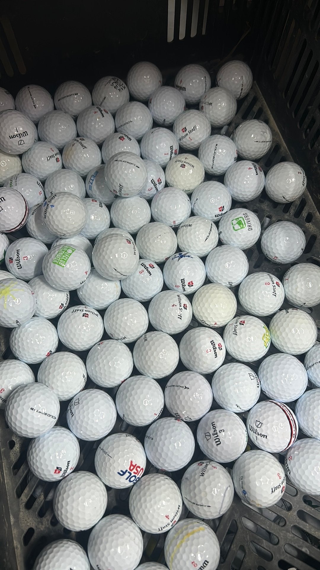100 Stuks Wilson Staff Duo Soft Golfballen AAAA, Ophalen of Verzenden, Zo goed als nieuw, Bal(len)