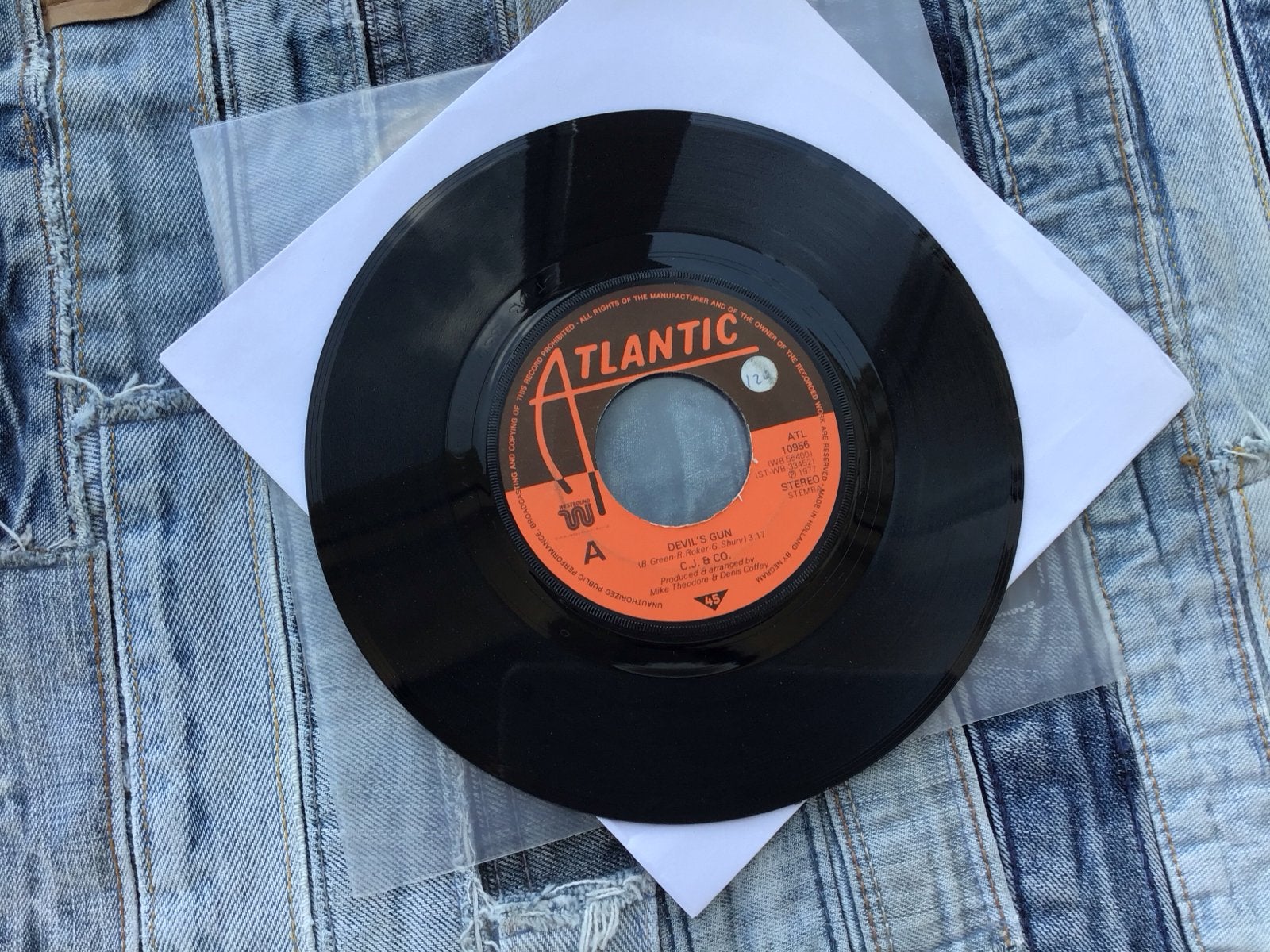 C.J. & Co. - Devil's Gun 7 inch vinyl single (Atlantic), Gebruikt, 7 inch, Ophalen of Verzenden, EP