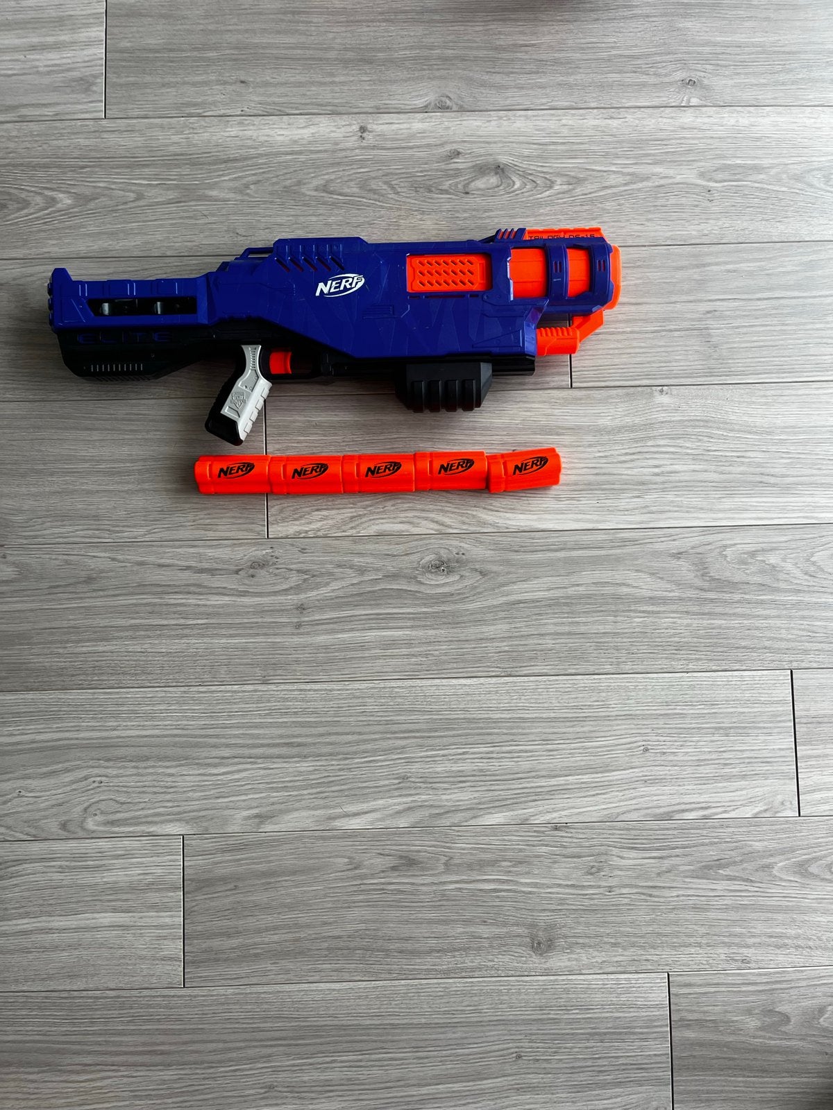 MEGA NERF GUN - Zo goed als nieuw, Ophalen of Verzenden, Zo goed als nieuw, Jongen of Meisje