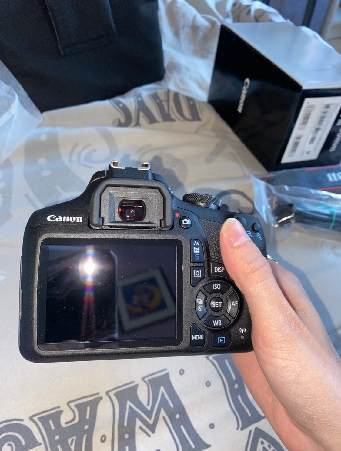 Foto 4 van Canon EOS 2000D Starterspakket met 2 Lenzen