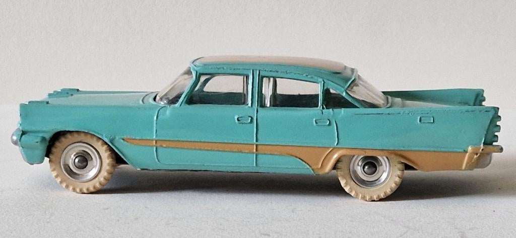 Dinky Toys ENGLAND 192 DeSoto Fireflite, Verzenden, Zo goed als nieuw, Auto, Dinky Toys