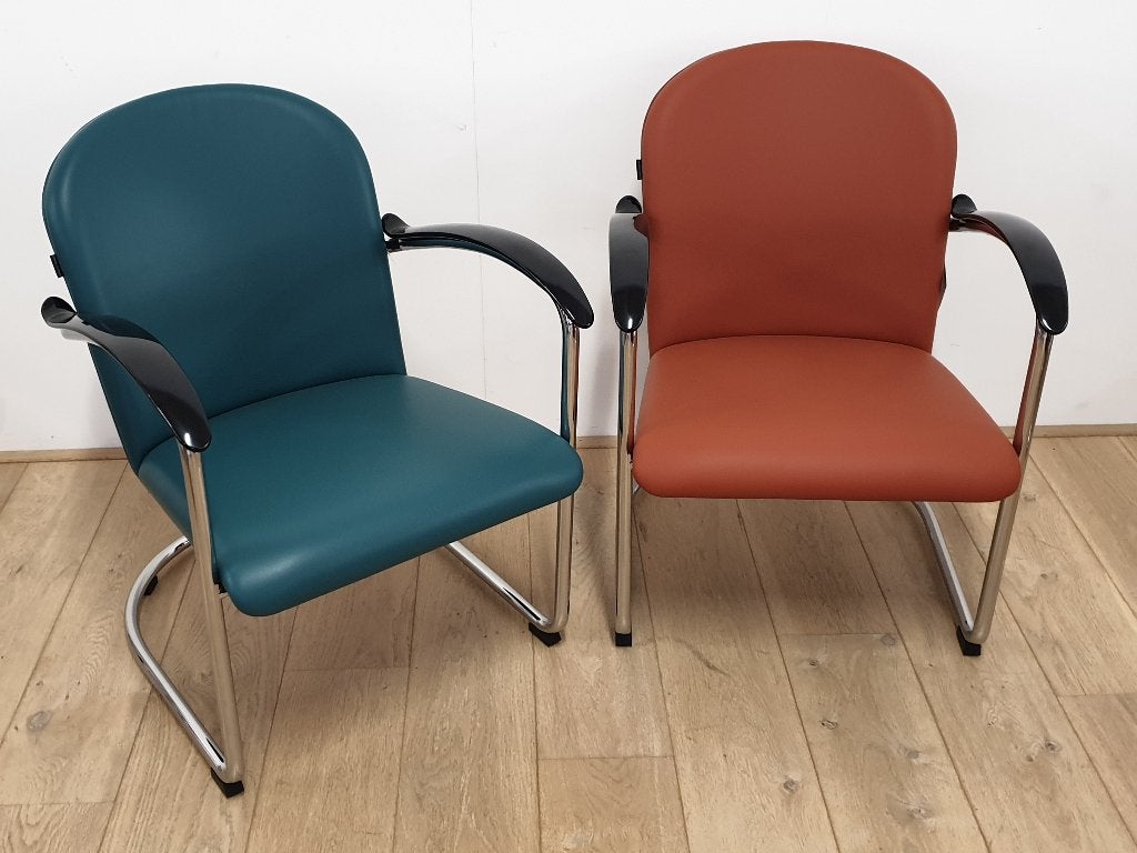 Gispen 414 leer 2 ( Gispen dames fauteuil ), Ophalen, Leer, 75 tot 100 cm, Zo goed als nieuw