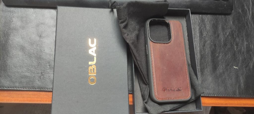 Leren telefoonhoesje iPhone 15 Pro - Merk Oblac, Overige merken, Frontje of Cover, Bruin, Nieuw