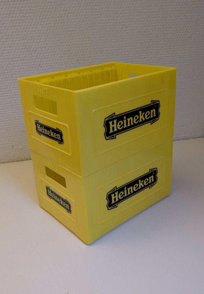 2 stuks gele Heineken CD-kratjes., Verzamelen, Ophalen of Verzenden, Zo goed als nieuw, Overige typen, Heineken