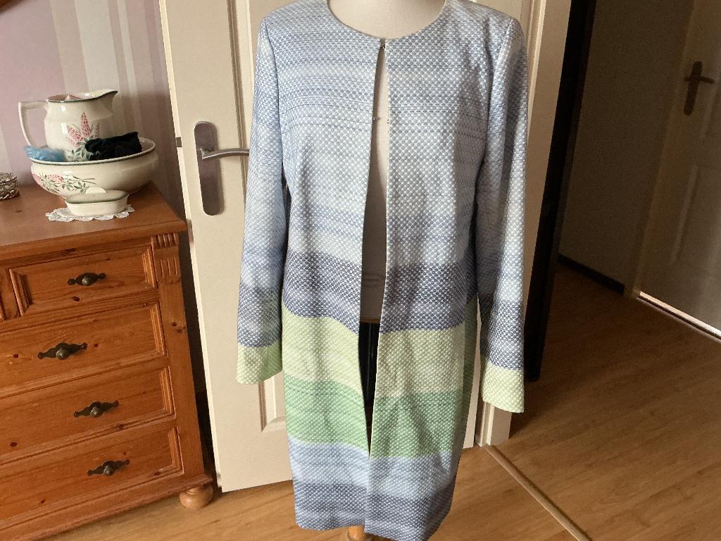 Voorjaars vest van Kyra en Ko. Maat 44, Kleding | Dames, Truien en Vesten, Blauw, Maat 42/44 (L), Ophalen of Verzenden, Zo goed als nieuw