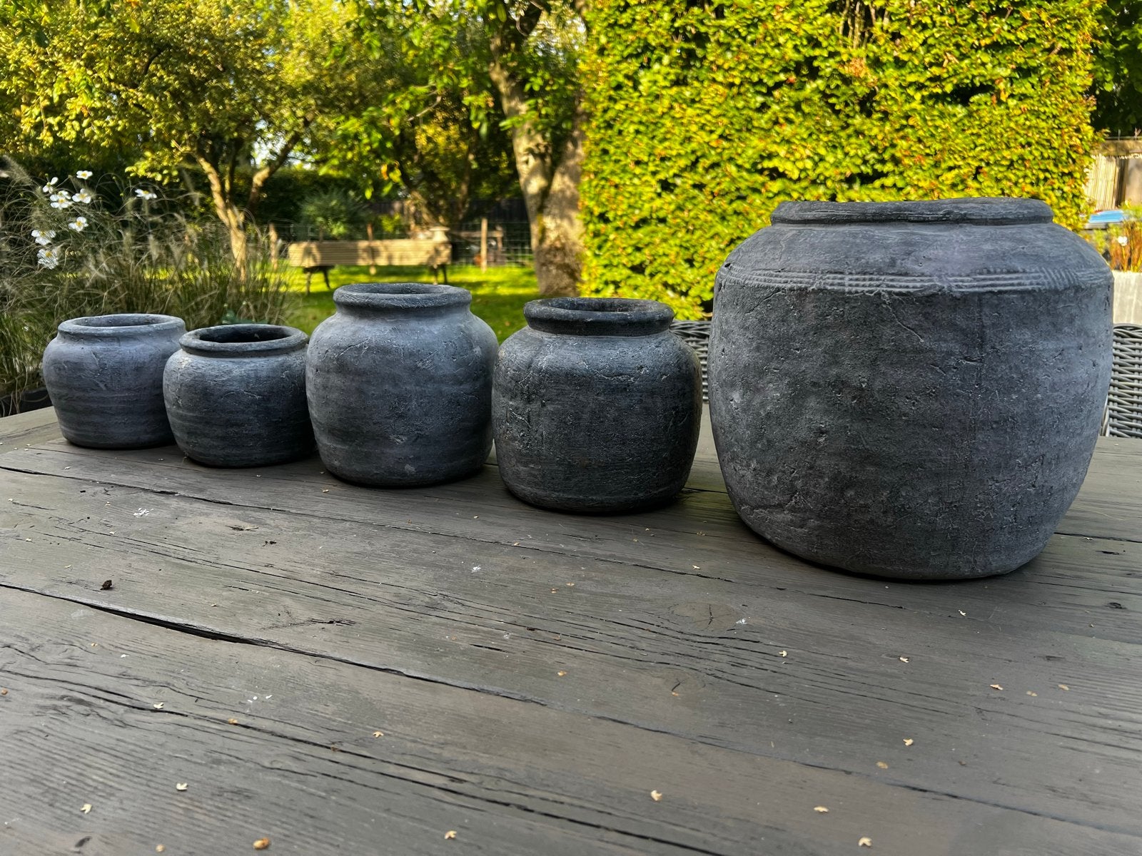 Set van 5 sobere/landelijke stenen potten/kruiken, Ophalen, Zo goed als nieuw, Grijs, Steen/keramiek