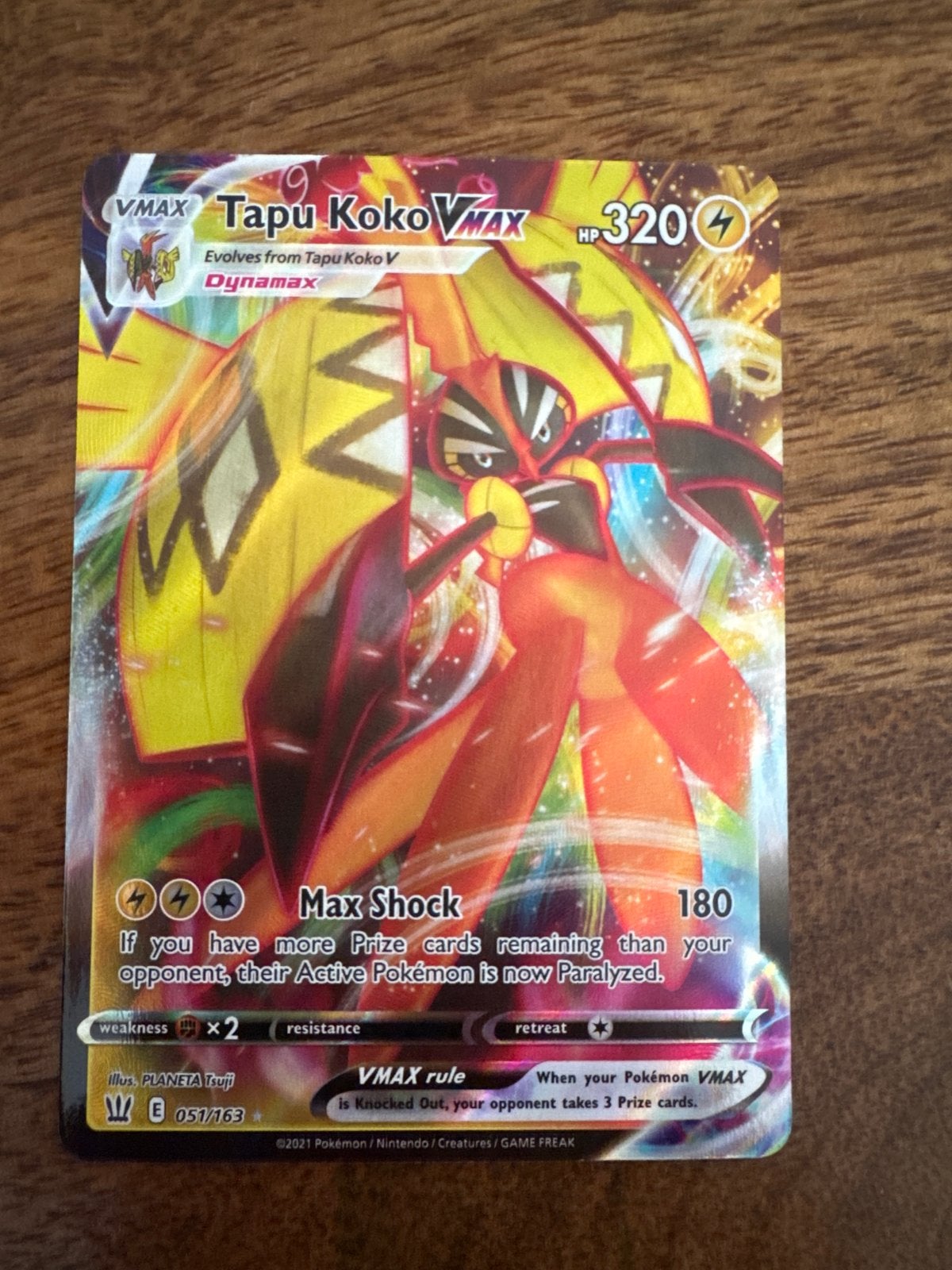 Tapu Koko VMAX Pokémon Kaart - Dynamax 051/163, Ophalen of Verzenden, Zo goed als nieuw, Losse kaart, Foil