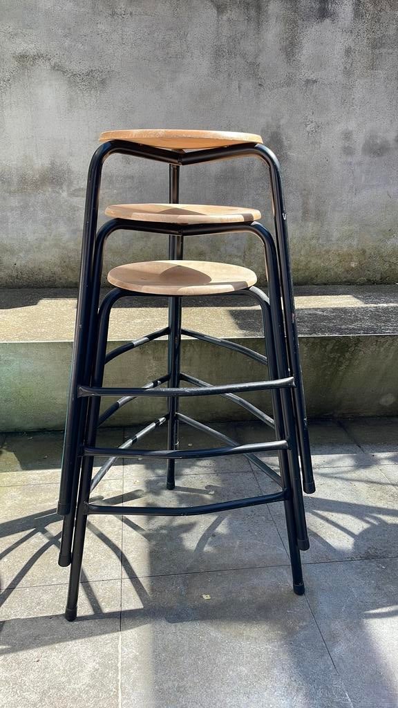 Industriele retro barkrukken, 5 krukken of meer, Ophalen, Zo goed als nieuw, 60 tot 90 cm