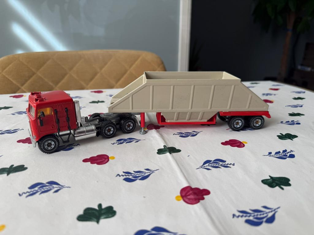 Siku 3420 - Kenworth Sand Transport - Zo goed als nieuw, Ophalen of Verzenden, Zo goed als nieuw
