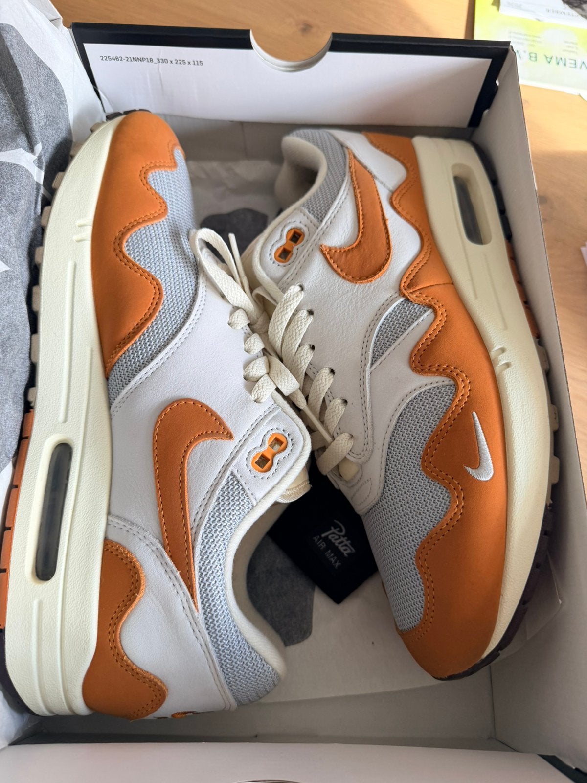 Nike air max 1 Patta Monarch maat 44, Ophalen of Verzenden, Zo goed als nieuw, Sneakers of Gympen