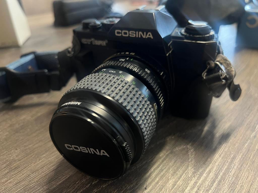 COSINA Spiegelreflex Camera met Telelens en Flitser, Ophalen, Zo goed als nieuw, Spiegelreflex, Overige Merken
