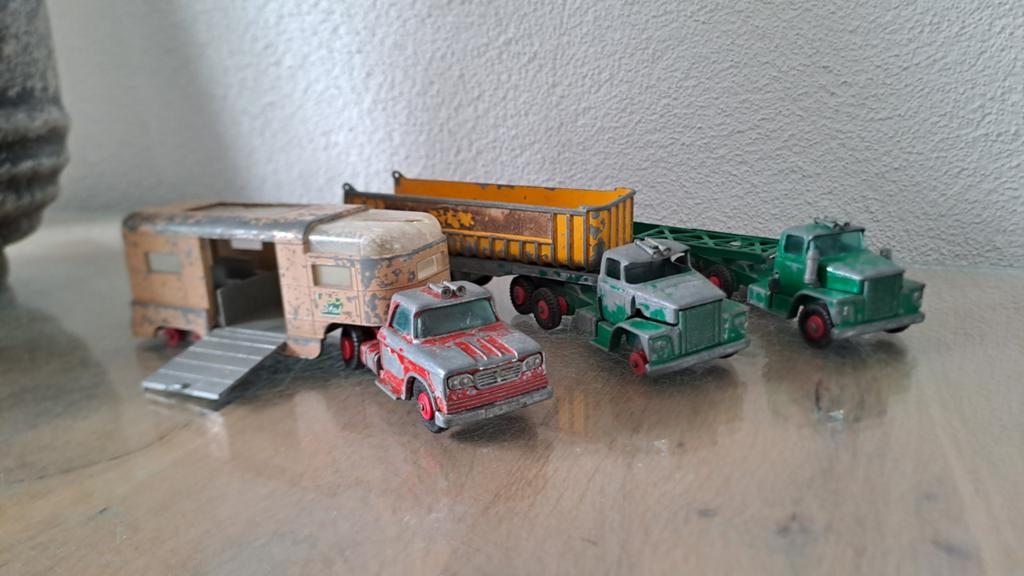 Opknappers Dodge tractor, Matchbox king size jaren '60, Ophalen of Verzenden, Gebruikt, Bus of Vrachtwagen, Matchbox
