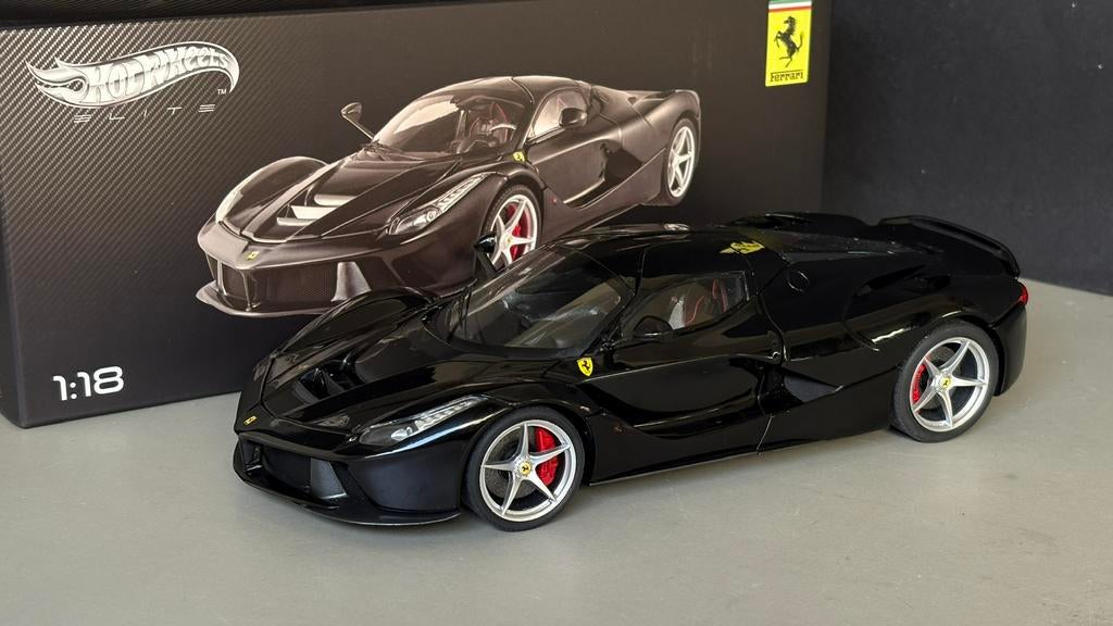 Ferrari LaFerrari Hotwheels Elite zwart zonder carbon roof, Ophalen of Verzenden, Zo goed als nieuw, Hot Wheels