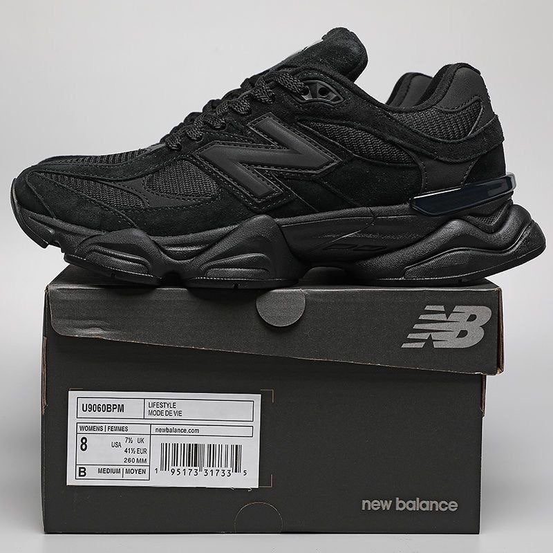 Echte New Balance Zwarte Sneakers - Maat 41 tot 45 nieuw, Ophalen, Nieuw, Zwart, Sneakers of Gympen