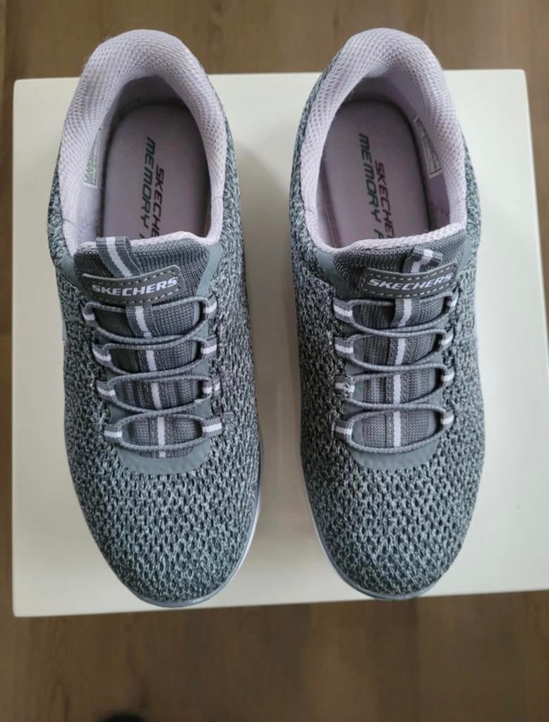 Skechers slip on maat 38, Ophalen of Verzenden, Grijs, Sneakers of Gympen, Zo goed als nieuw