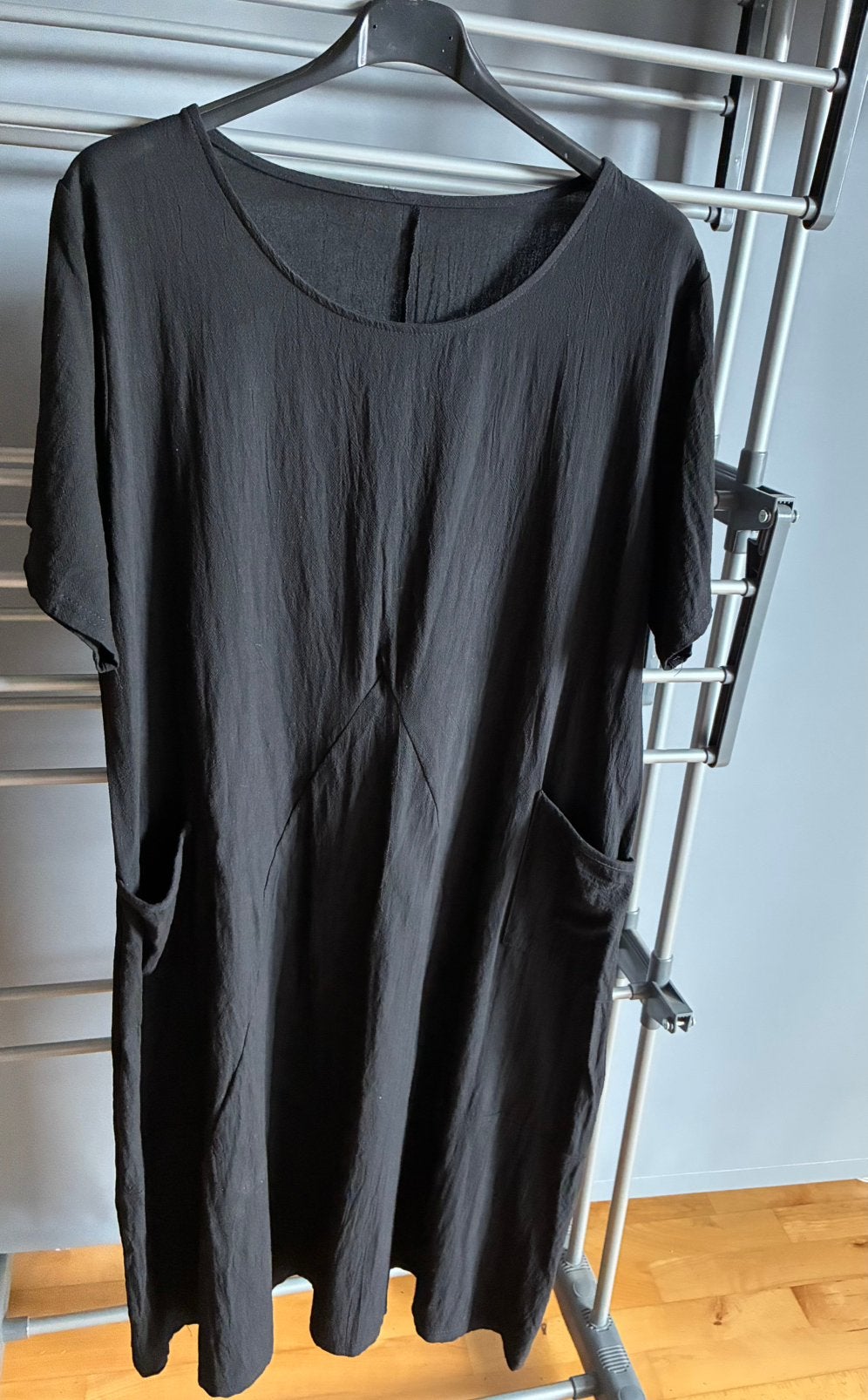 Noa | Luchtige Dames Midi Zomerjurk Met Zakken- Maat XXL, Kleding | Dames, Zwart, Maat 46/48 (XL) of groter, Nieuw, Ophalen of Verzenden