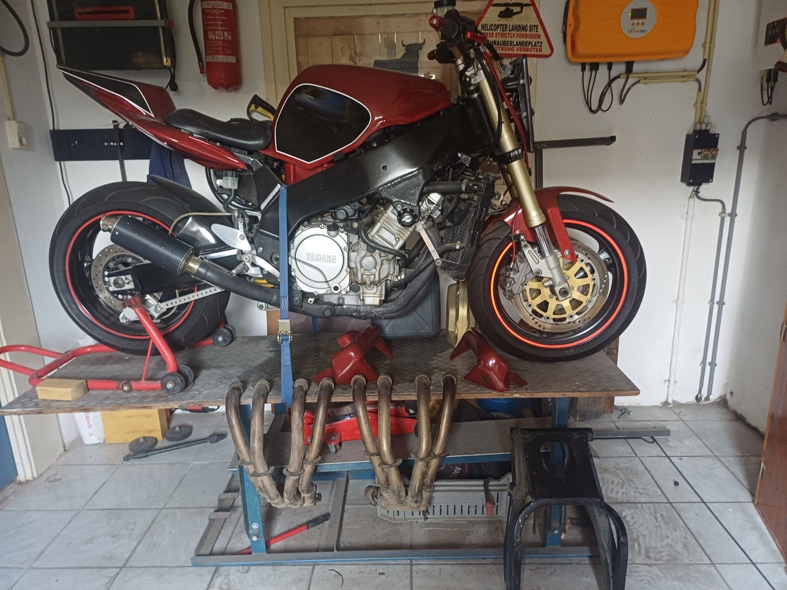 Yamaha yzf750 onderdelen compleet met heftafel., Ophalen, Gebruikt