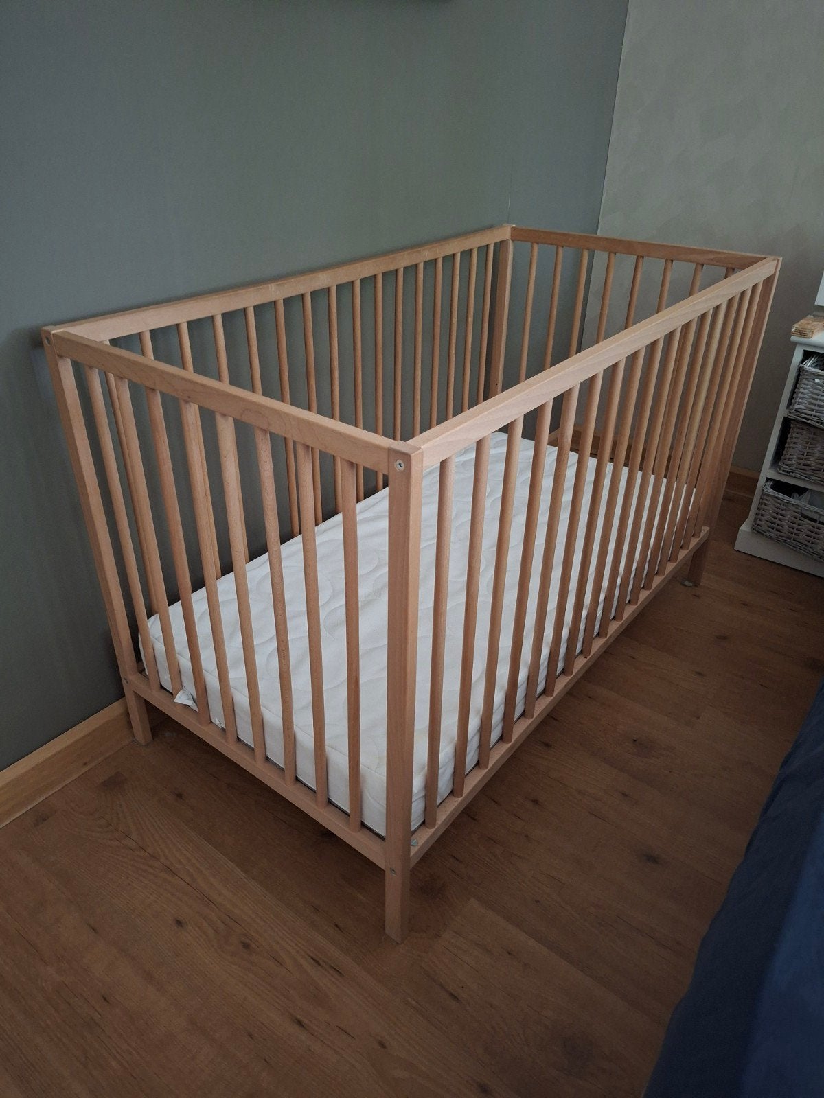 Ikea ledikant inclusief matras, Ophalen, Zo goed als nieuw, Ledikant