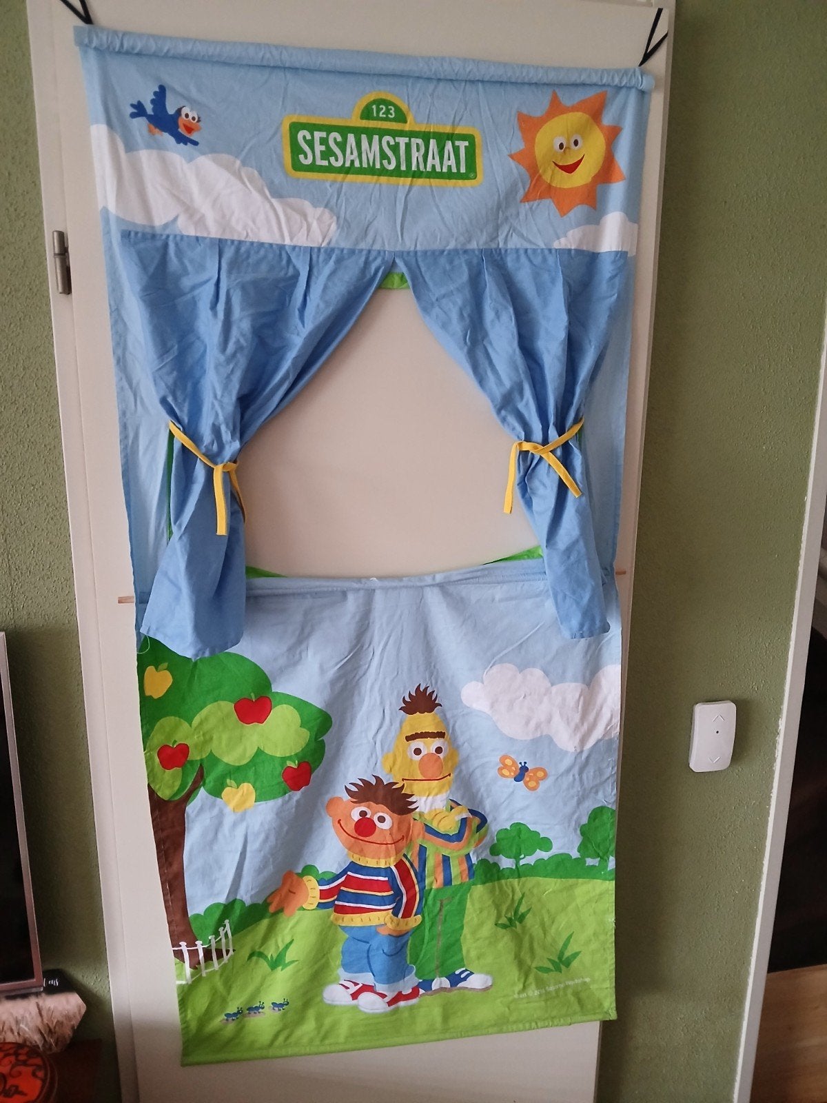 Sesamstraat Poppenkastpop doek., Ophalen of Verzenden, Gebruikt