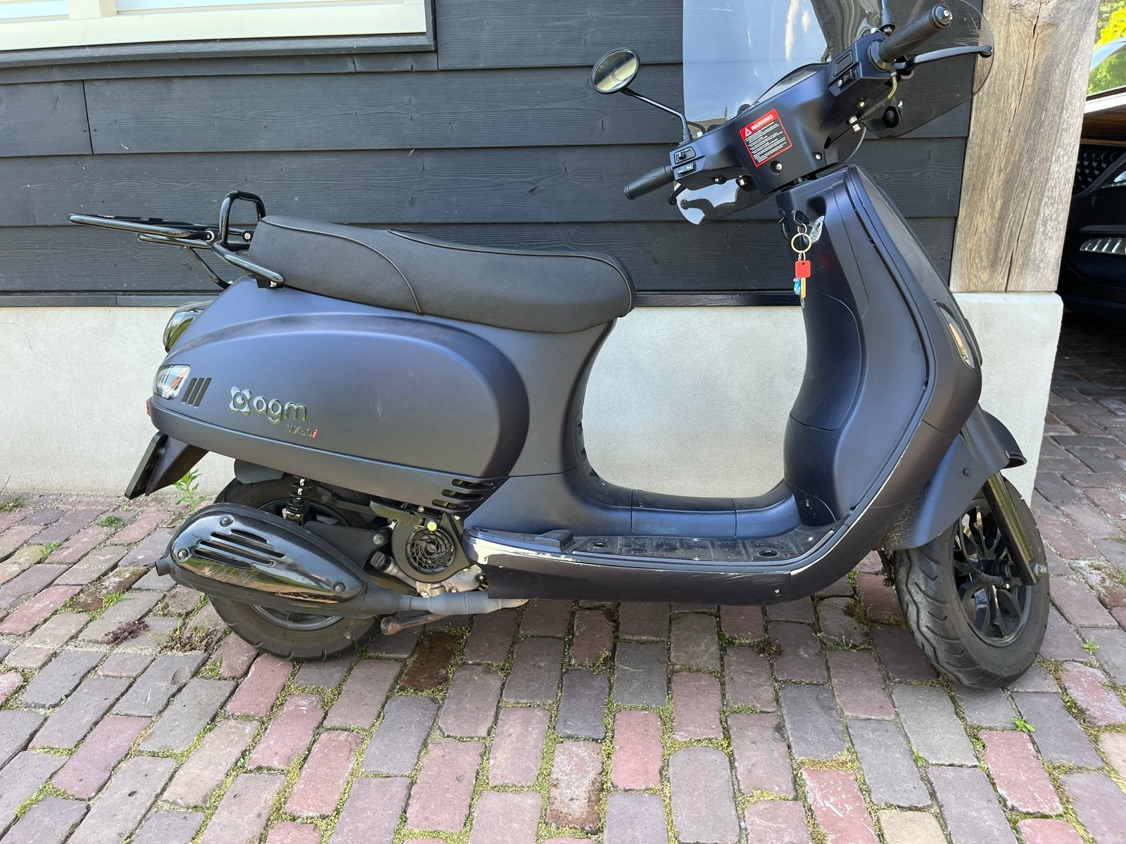 AGM VX50 Bromscooter 2021 - 3800km - Zo goed als nieuw, Fietsen en Brommers, Zo goed als nieuw, Benzine, Ophalen, Overige merken