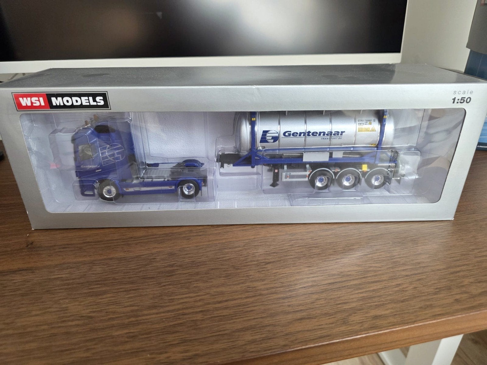 WSI Models Volvo Gentenaar Tankoplegger 1:50, Ophalen of Verzenden, Nieuw, Bus of Vrachtwagen, Wsi