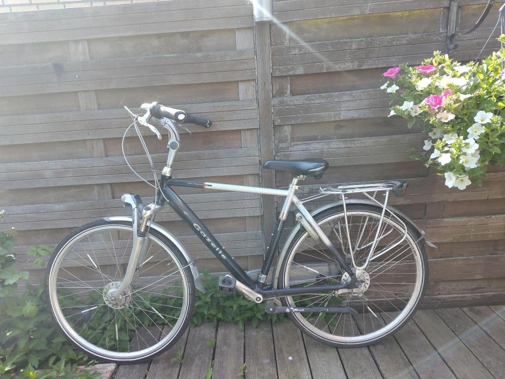 Gazelle Davos 53cm op te knappen of voor de onderdelen, Fietsen en Brommers, Ophalen, Gebruikt, Versnellingen, Schijfrem