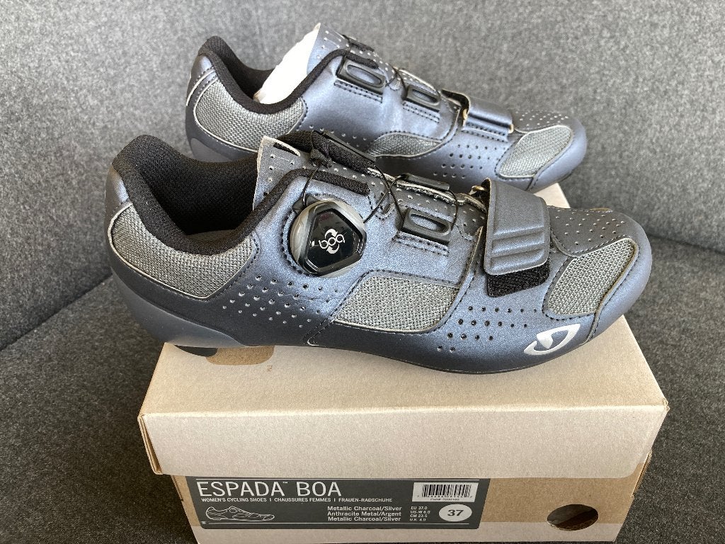 Giro Espada fietsschoen dames MAAT 37 NIEUW IN DOOS, Schoenen, Nieuw, Overige maten, Ophalen of Verzenden