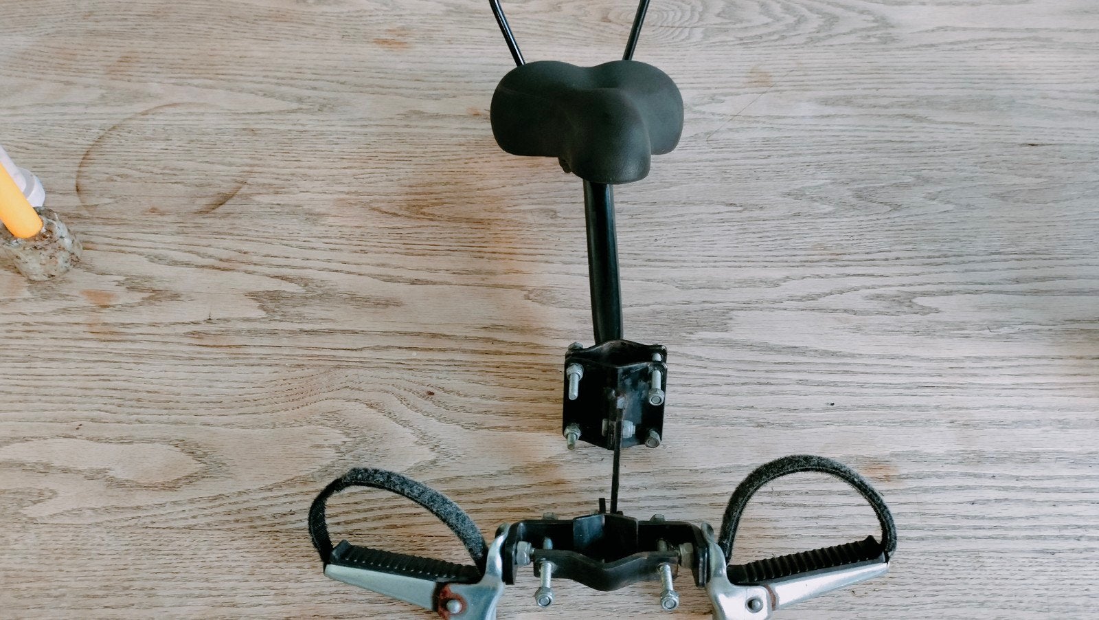 Fietszitje voor op stang, inclusief voetsteuntjes, Fietsen en Brommers, Fietsaccessoires | Fietsstoeltjes, Onbekend, Voorzitje