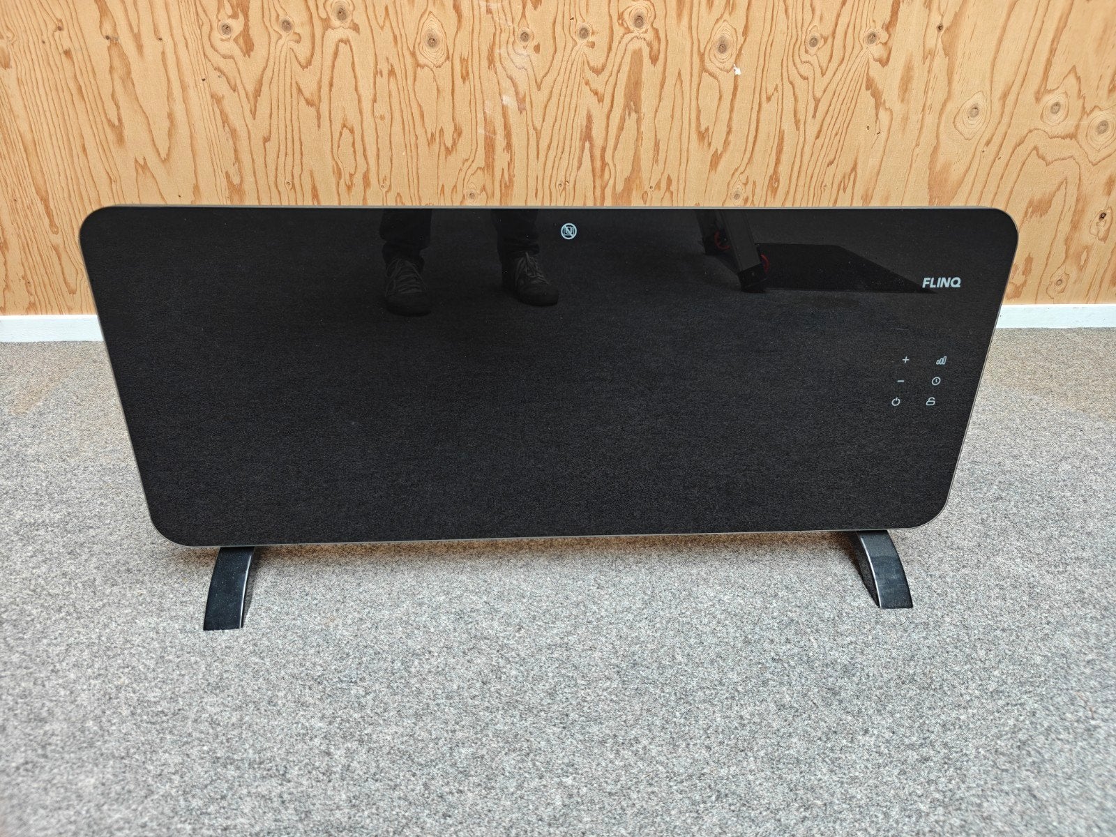 FLINQ Smart Paneelverwarming - Zwart, Ophalen, 30 tot 80 cm, Kachel, Zo goed als nieuw