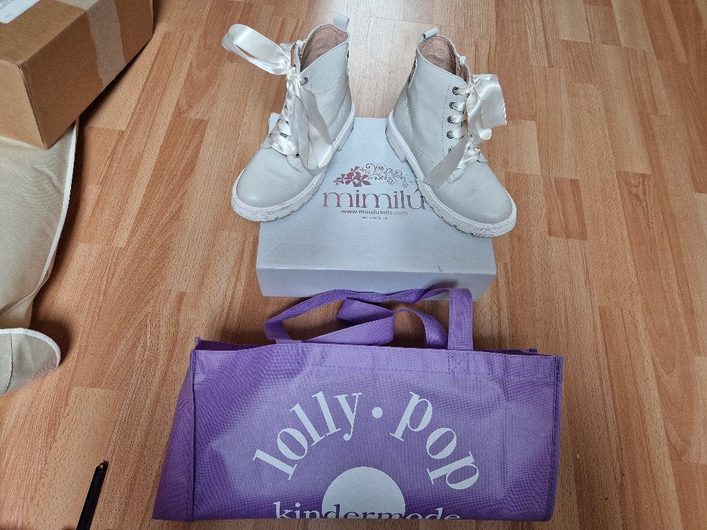 Schoenen comunnie, Meisje, Schoenen, Ophalen of Verzenden, Zo goed als nieuw