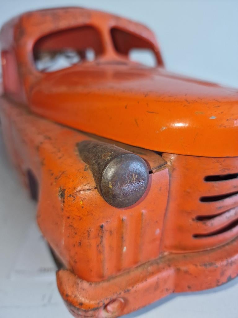 Structo  diecast car 1950, Ophalen