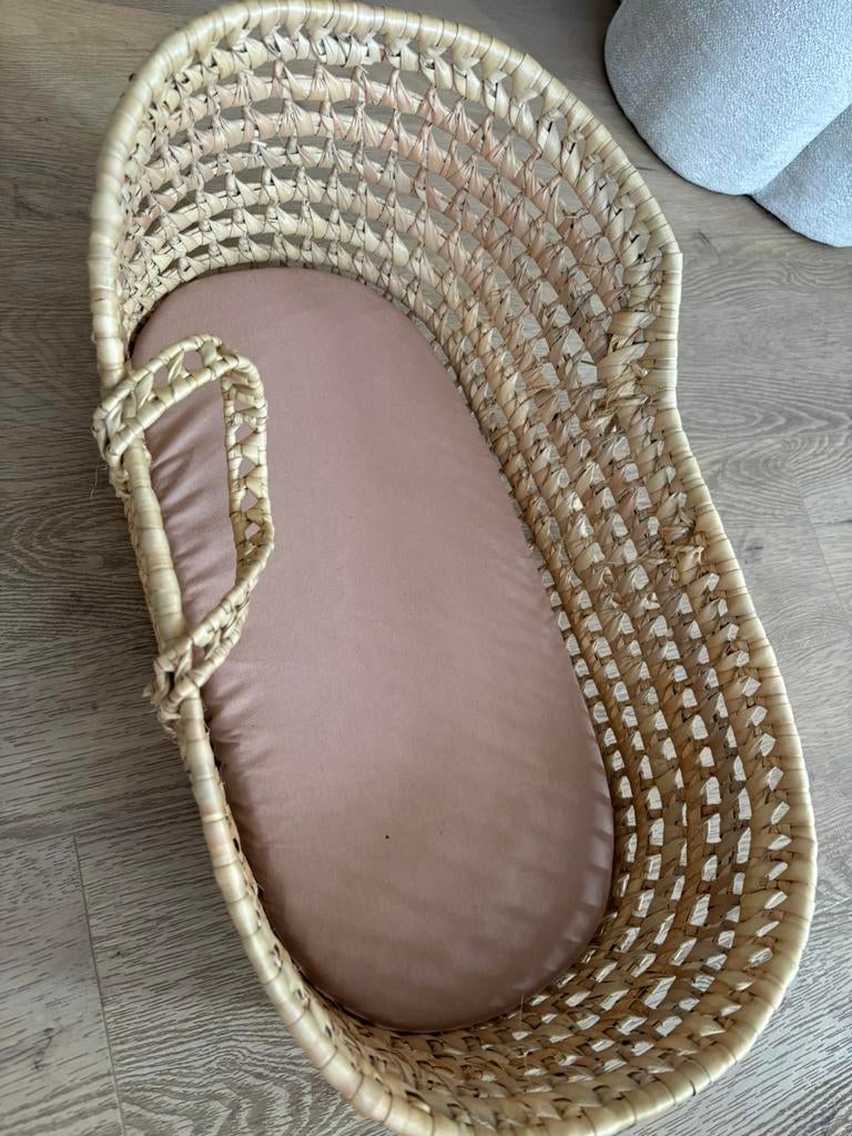 Poppenmandje, Ophalen, Zo goed als nieuw, Babypop