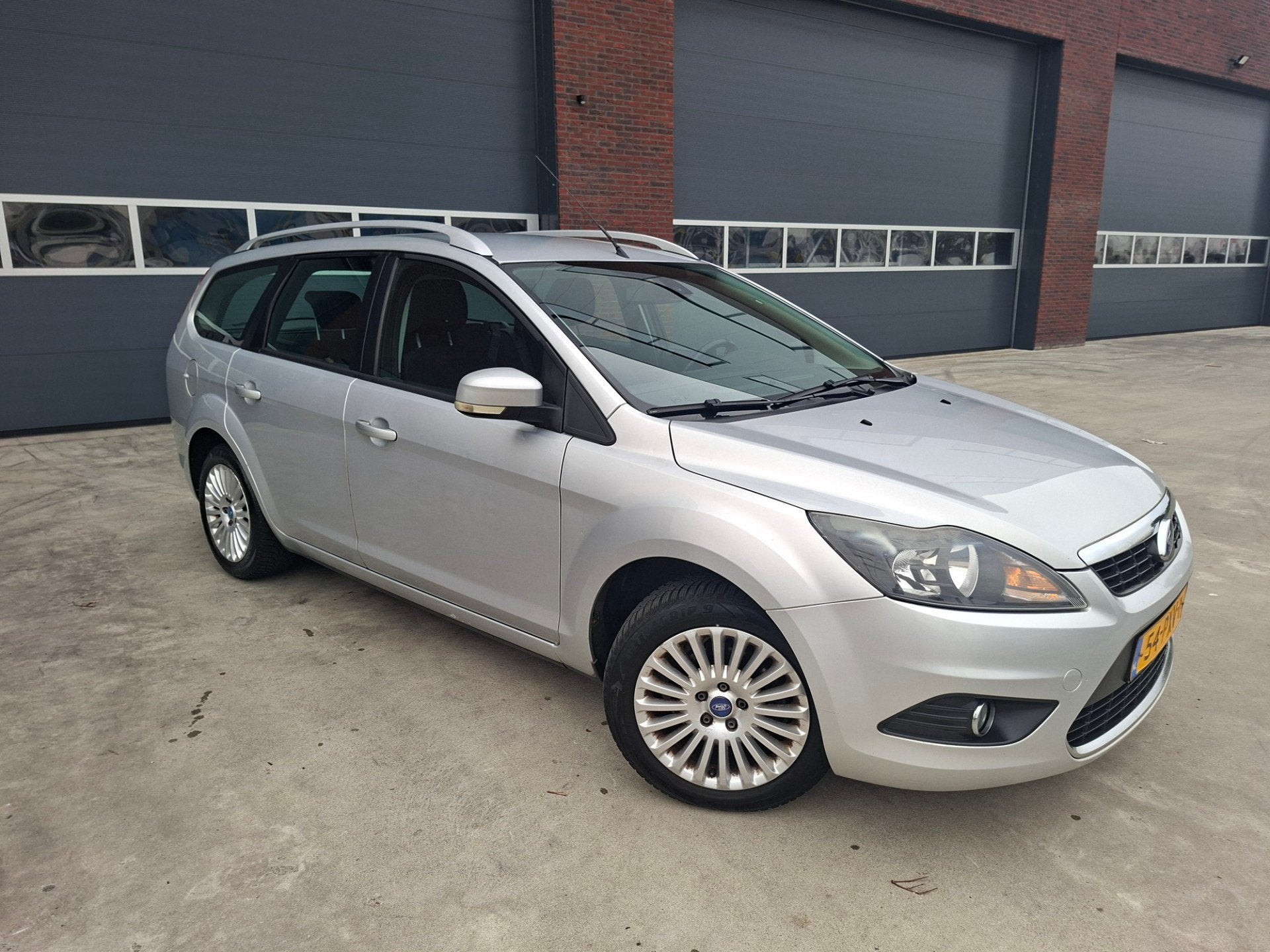 Ford Focus Wagon 1.6 TDCi Limited Airco/ECC /LMV Euro 5, Euro 5, Stof, Gebruikt, Zwart