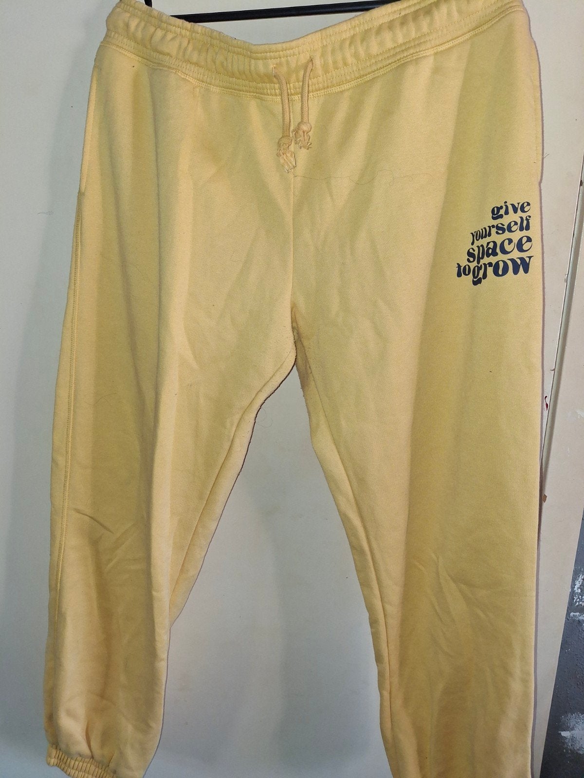 Gele joggingbroek maat XL - Zo goed als nieuw, Geel, Maat 46/48 (XL) of groter, Ophalen of Verzenden, Zo goed als nieuw