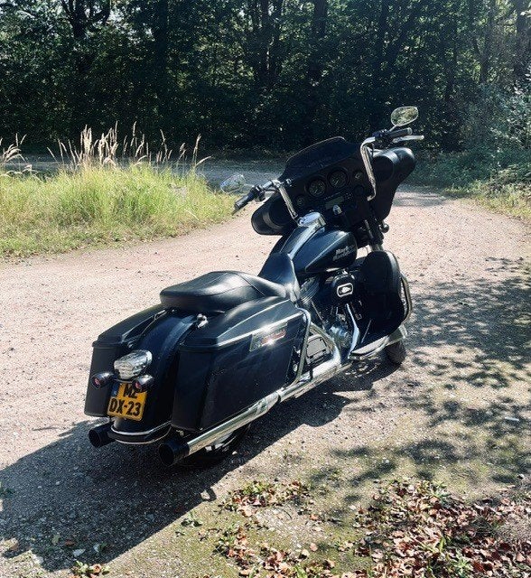 Harley-Davidson FLHT Electra Glide - 2009, 2 cilinders, Occasion, Motorrijbewijs A, Particulier