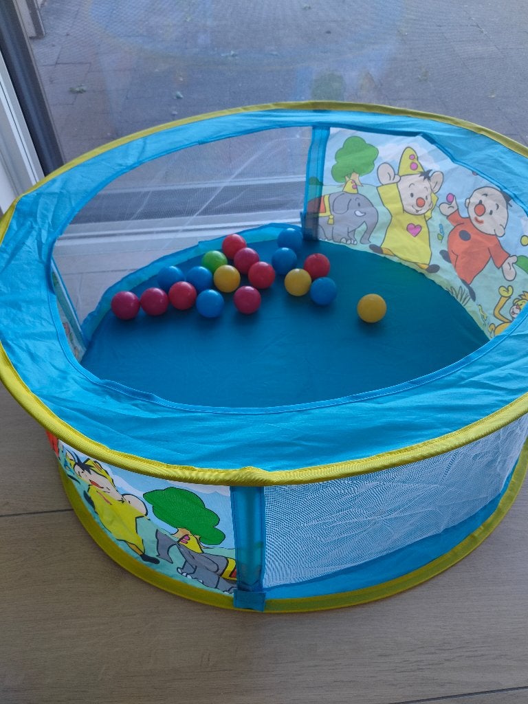 Ballenbad bumba inc ballen, Kinderen en Baby's, Speelgoed | Babyspeelgoed, Ophalen, Gebruikt, Overige typen