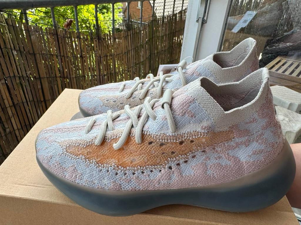 Yeezy boost 380 Pepper 2/3, Overige kleuren, Nieuw, Ophalen of Verzenden, Sneakers of Gympen